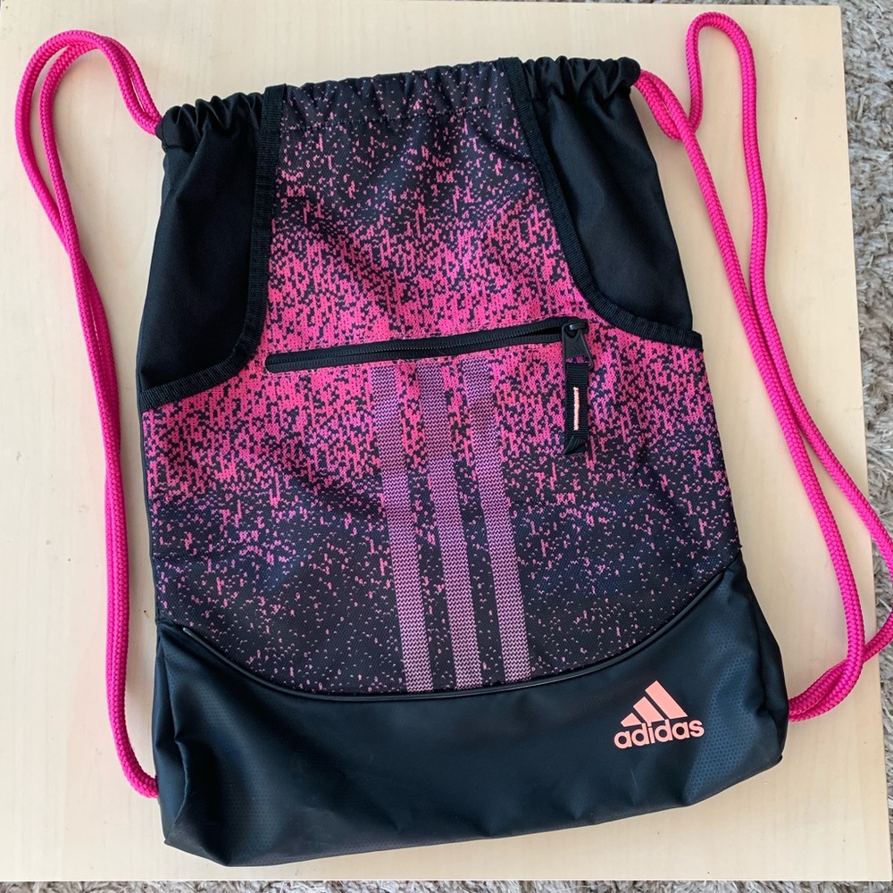 NWOT: Adidas bag